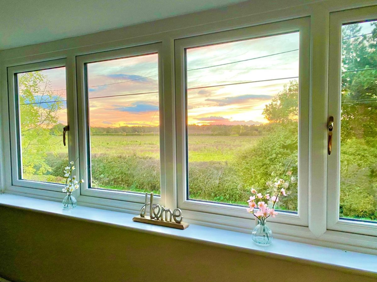 Red House Cottage - Peaceful - Views - Walks 林肯 外观 照片